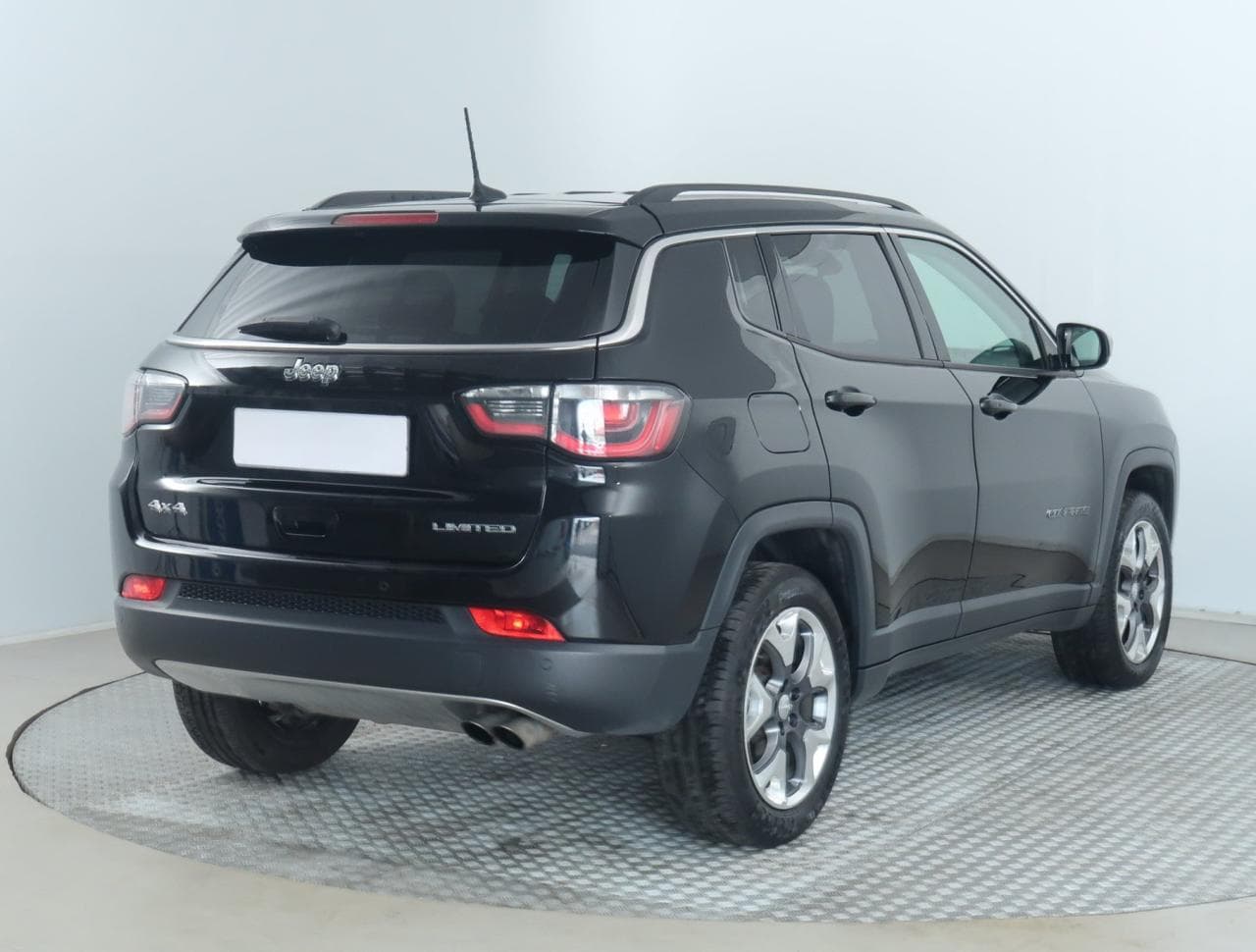 2019 Jeep COMPASS - 7