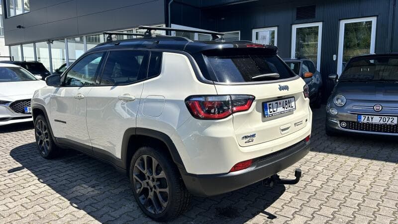 2021 Jeep COMPASS - 10