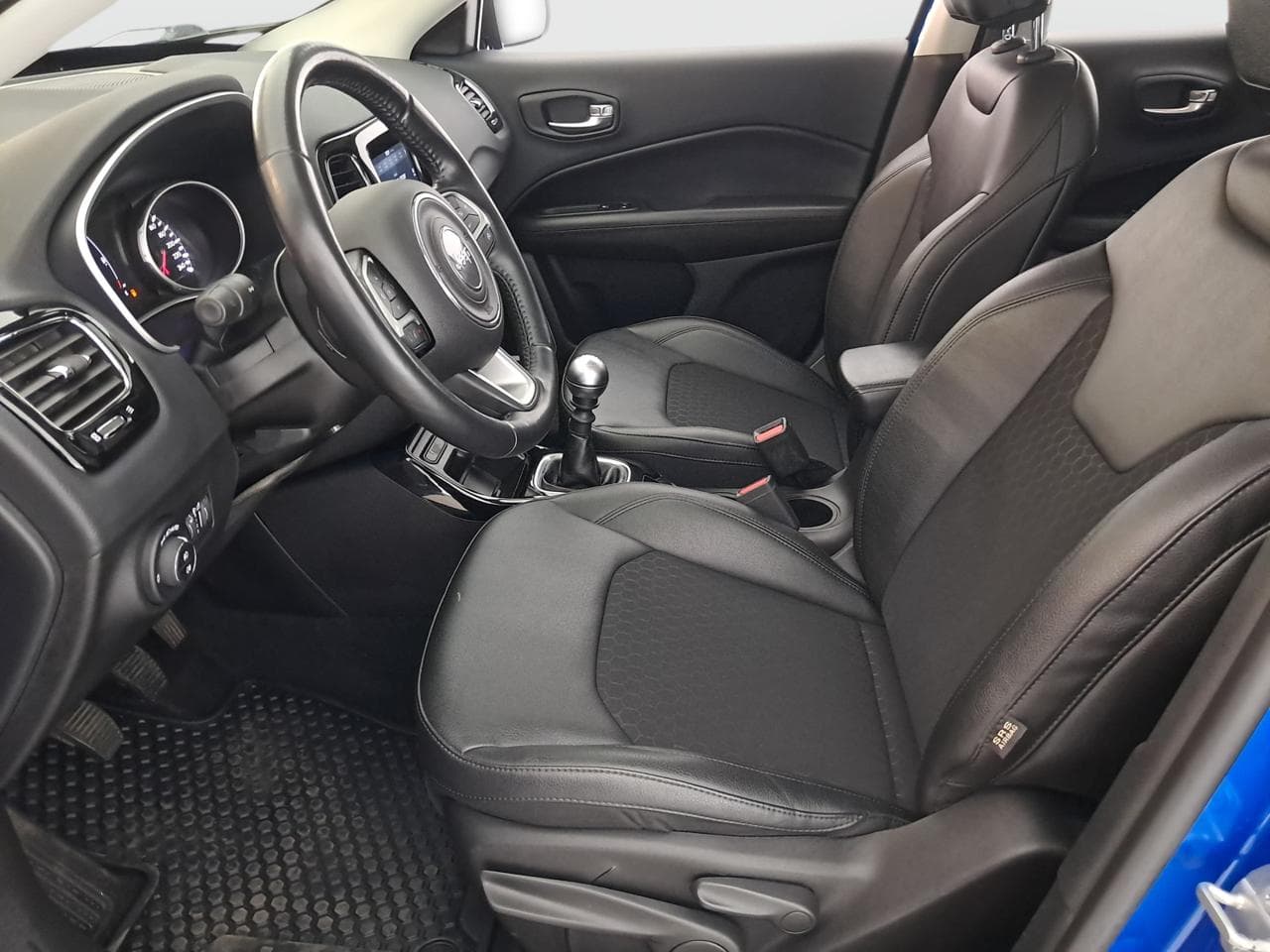 2020 Jeep COMPASS - 29