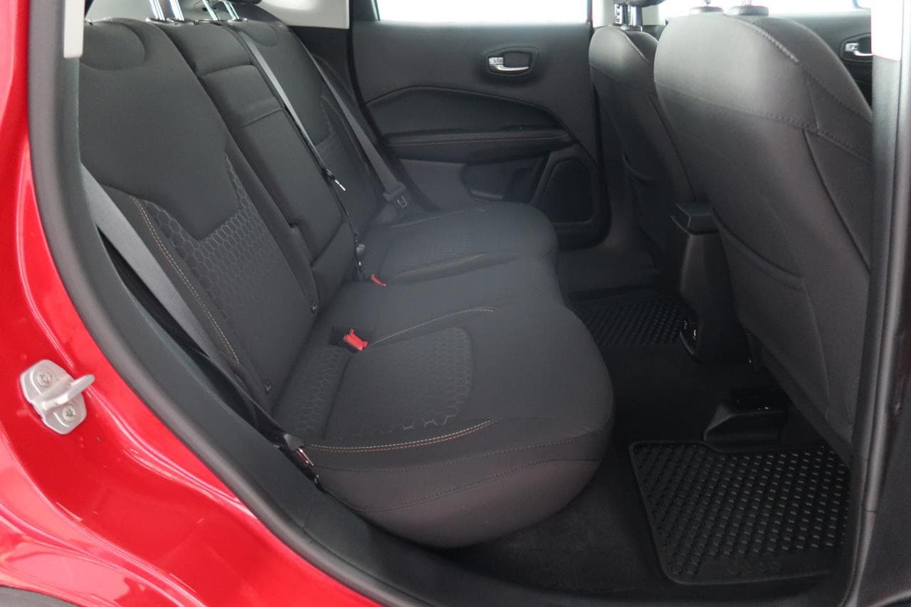 2018 Jeep COMPASS - 13