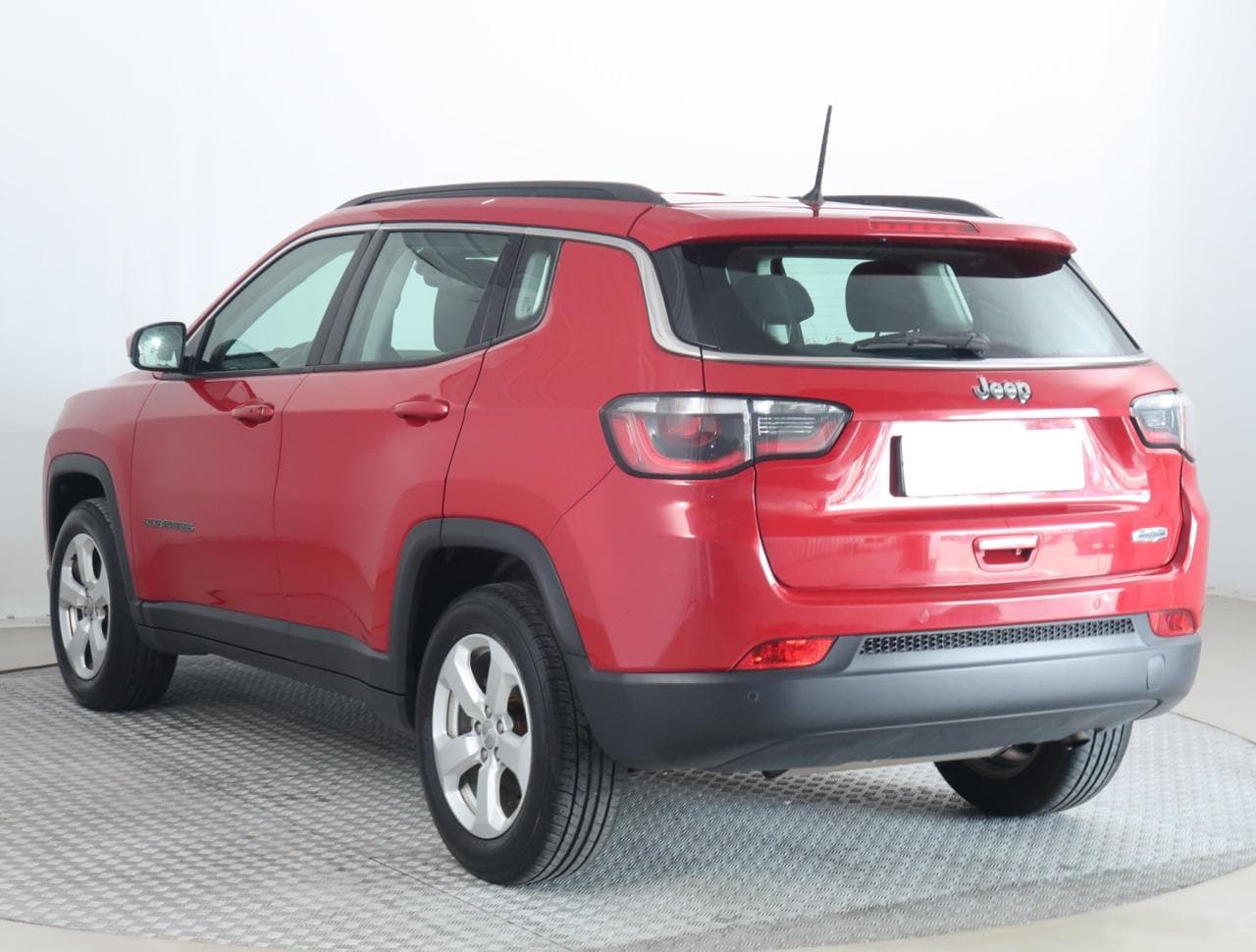 2018 Jeep COMPASS - 5