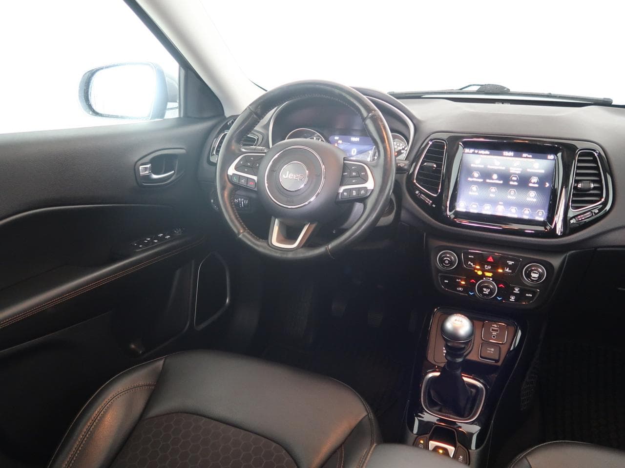 2020 Jeep COMPASS - 9