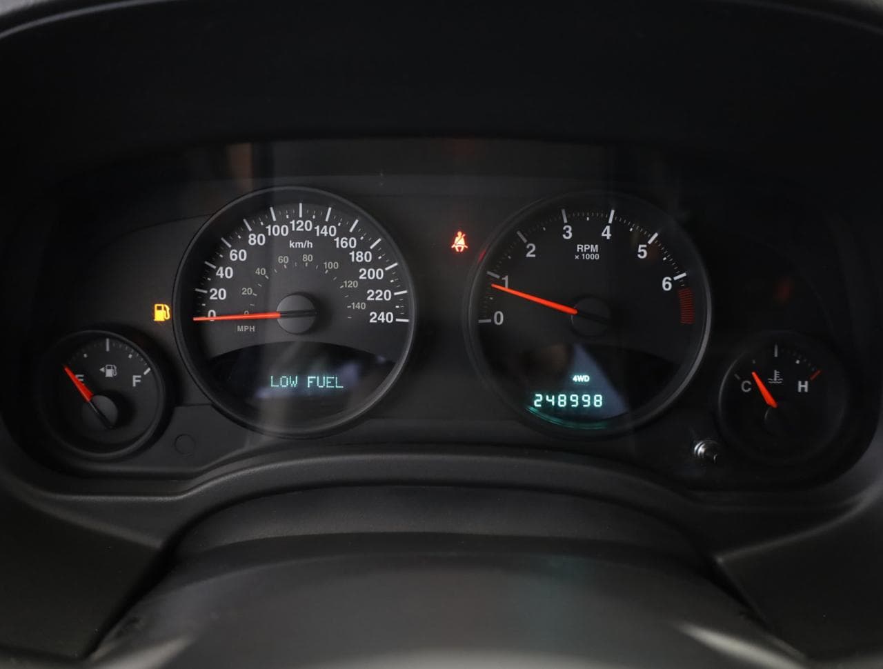 2012 Jeep COMPASS - 15