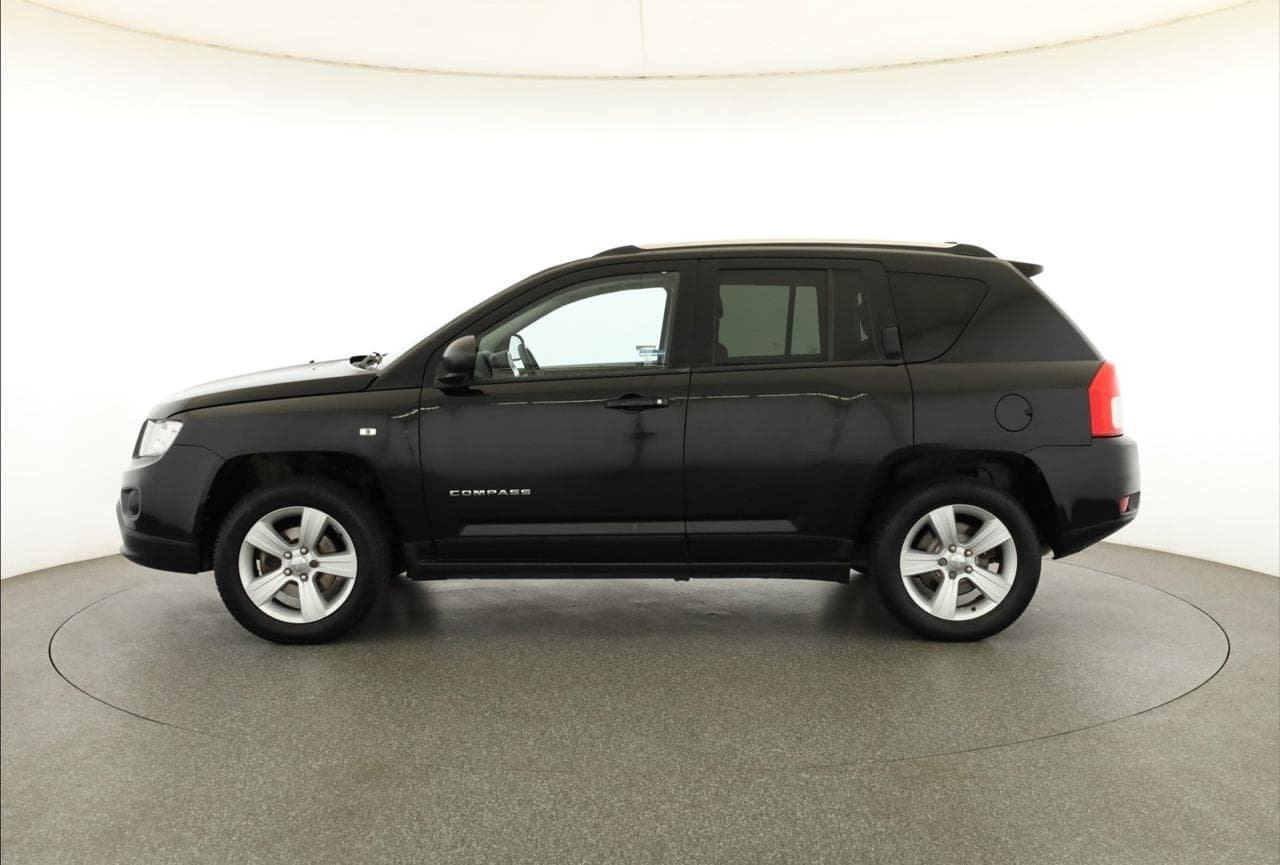 2012 Jeep COMPASS - 4