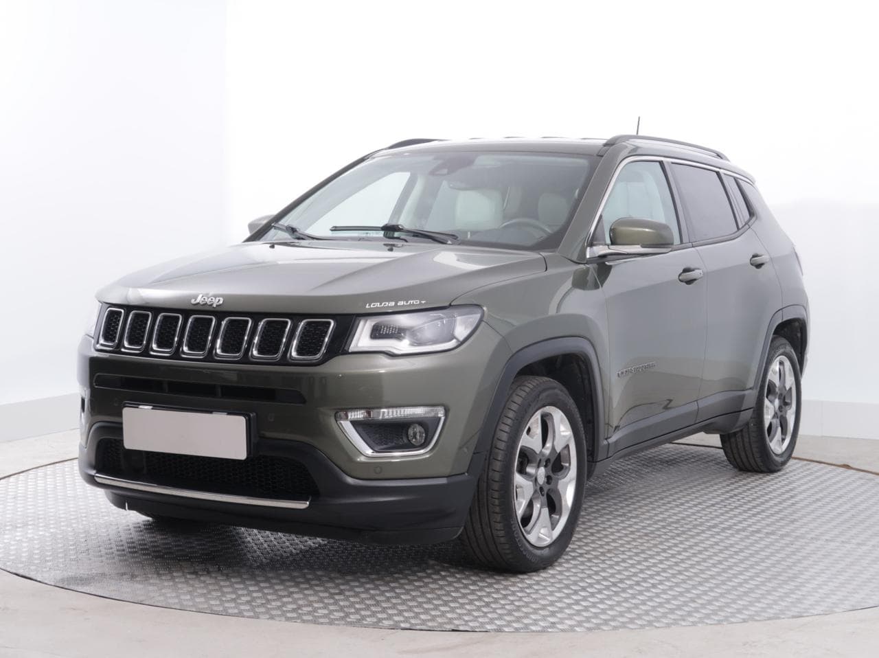 2019 Jeep COMPASS - 3