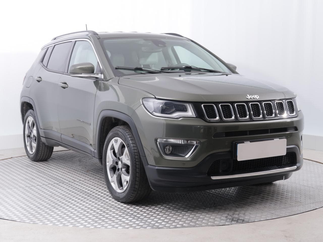 2019 Jeep COMPASS