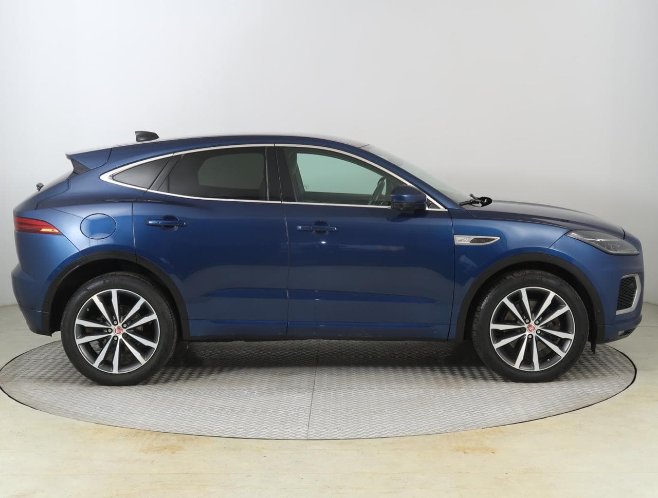 2021 Jaguar E-Pace - 8