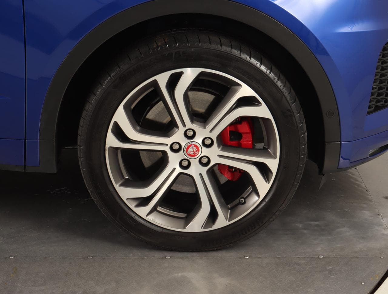 2019 Jaguar E-PACE - 20
