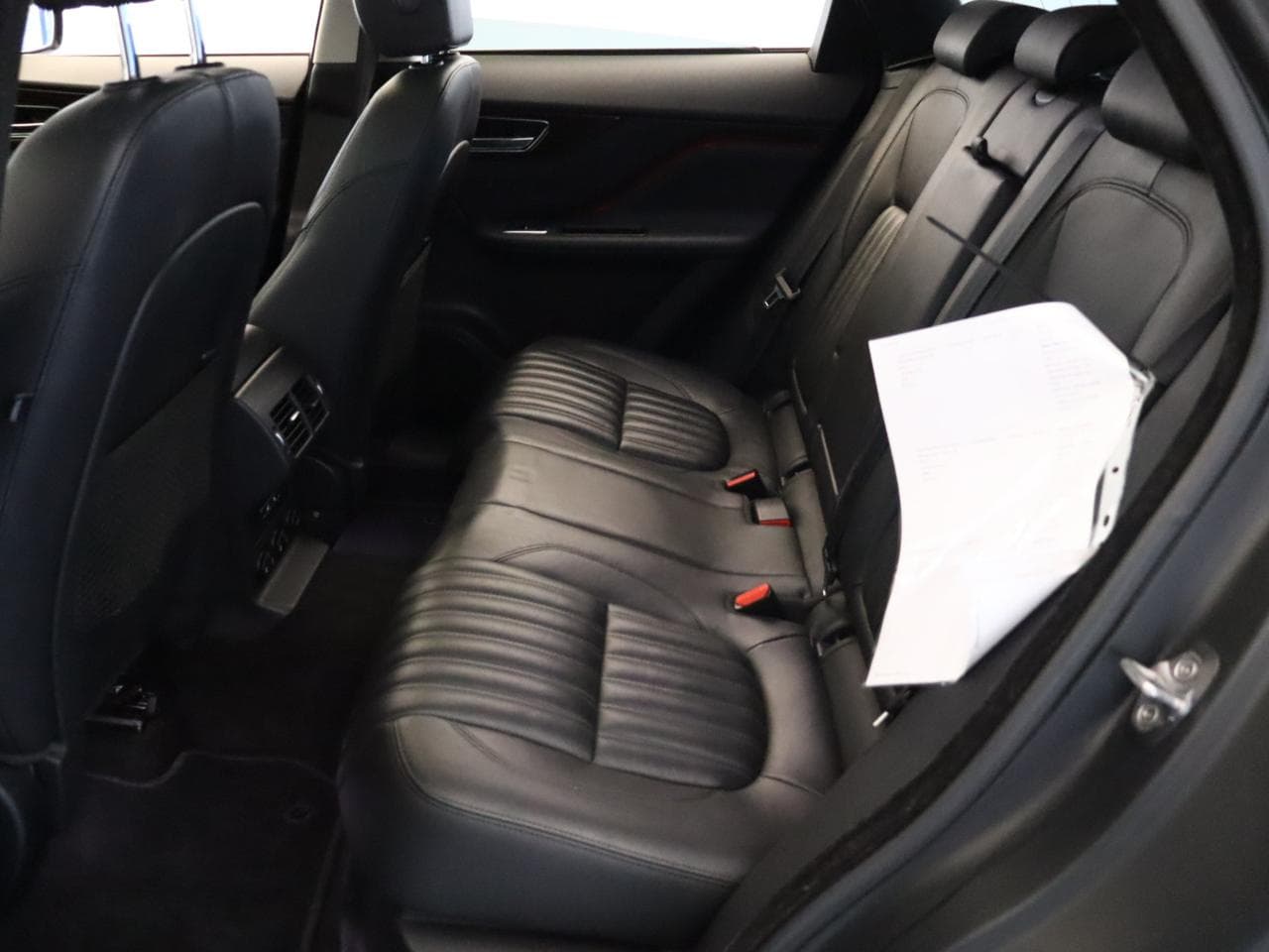 2017 Jaguar F-Pace - 13