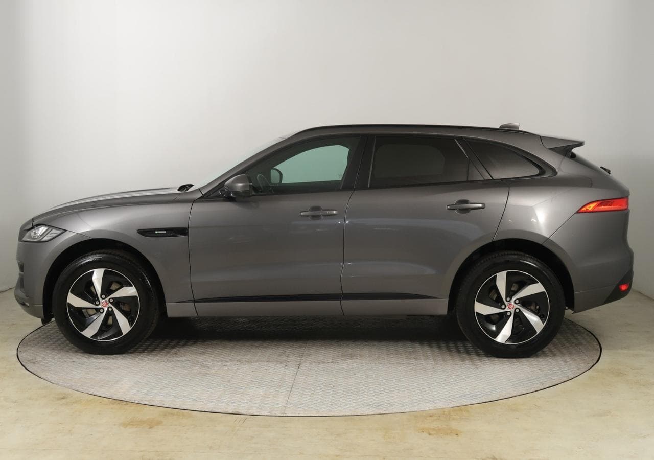 2018 Jaguar F-PACE - 4