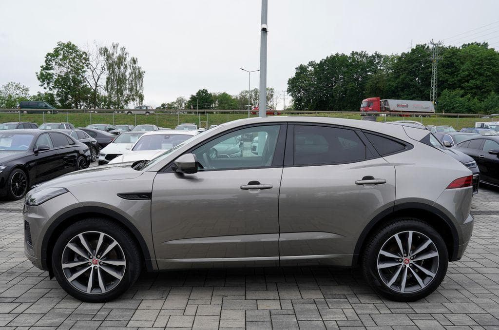 2021 Jaguar F-PACE - 7
