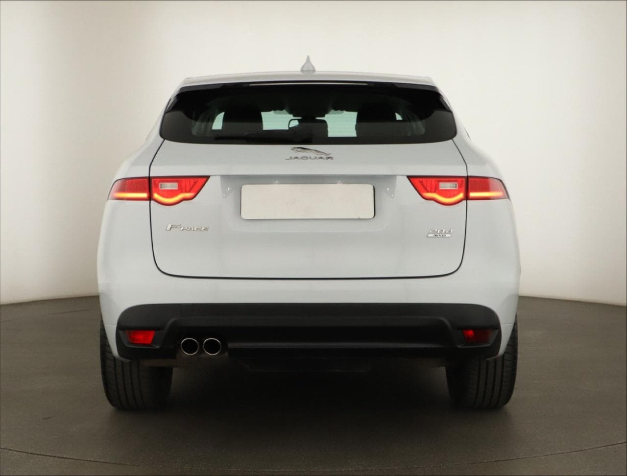 2017 Jaguar F-PACE - 6