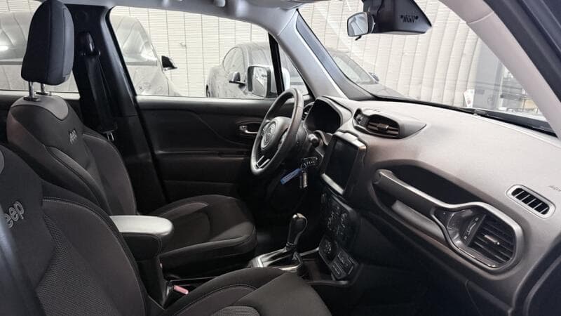 2022 Jeep Renegade - 3