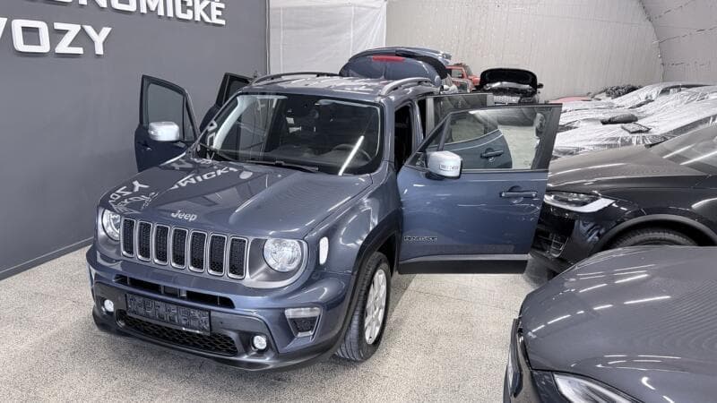 Jeep Renegade 1.3 T4 PHEV,4x4,45km dojezd kombi