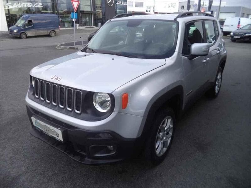 2014 Jeep Renegade - 4
