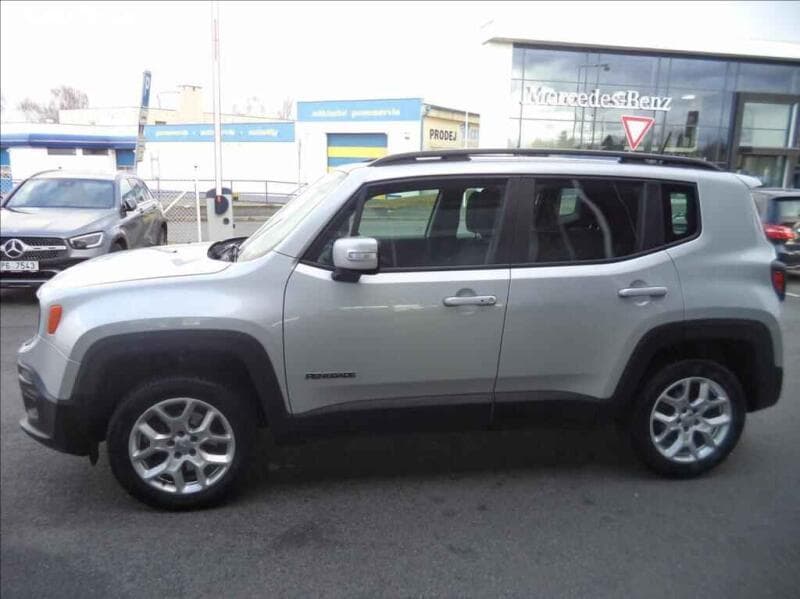Jeep Renegade 2.OJTD 4X4,ČR, TZ,SERVIS SUV