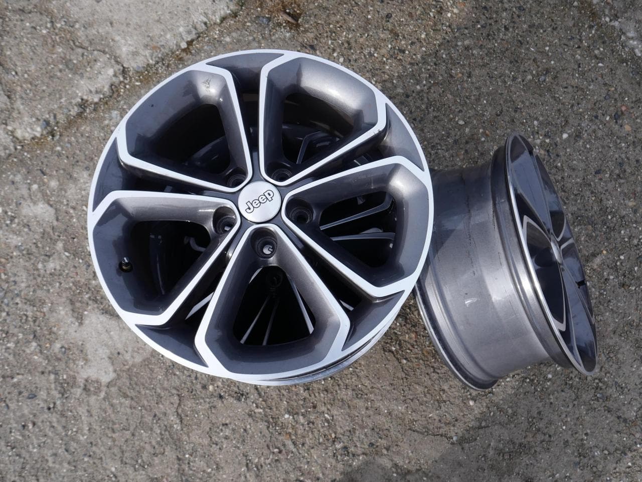 2016 Jeep Renegade - 19