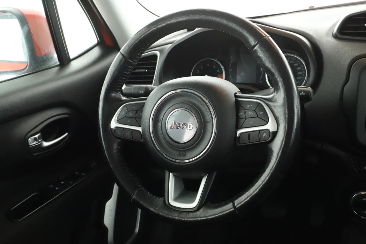 2017 Jeep Renegade - 13