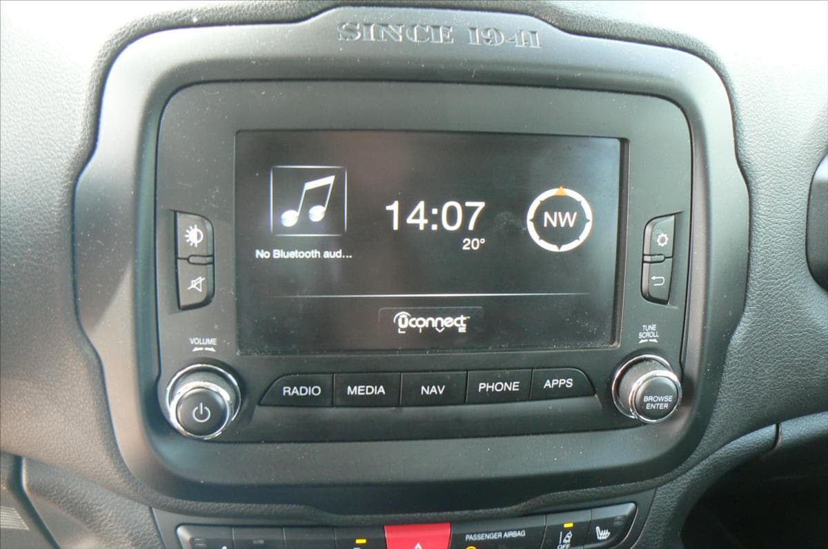 2017 Jeep Renegade - 18