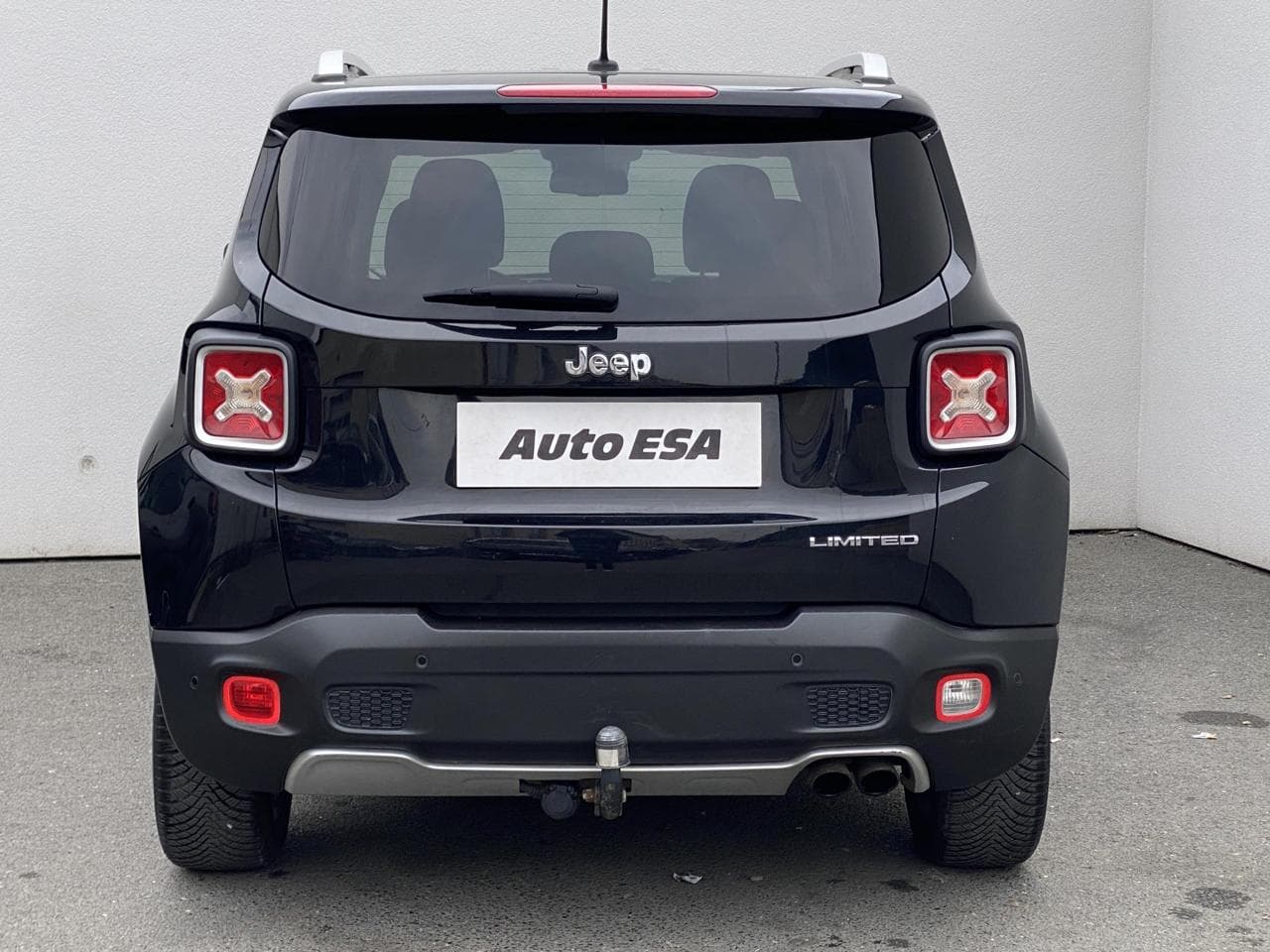 2015 Jeep Renegade - 9