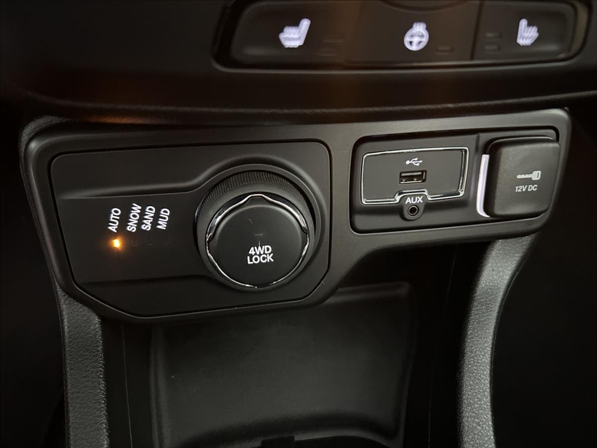 2018 Jeep Renegade - 35