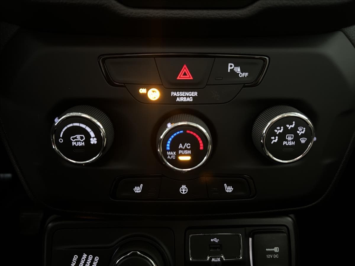 2018 Jeep Renegade - 33