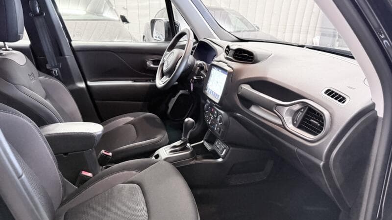 2022 Jeep Renegade - 3