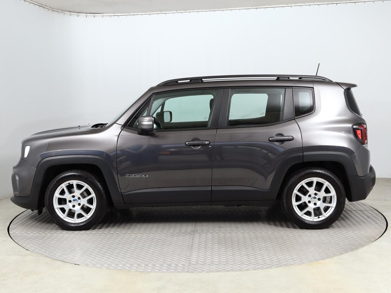 2020 Jeep RENEGADE - 4