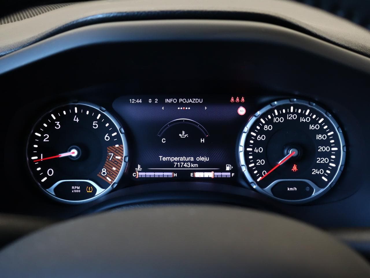 2020 Jeep RENEGADE - 15