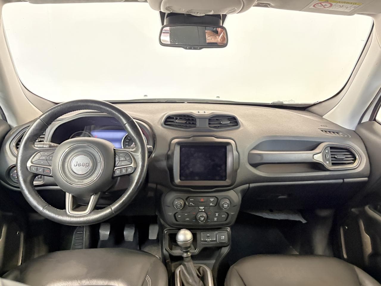 2018 Jeep RENEGADE - 9