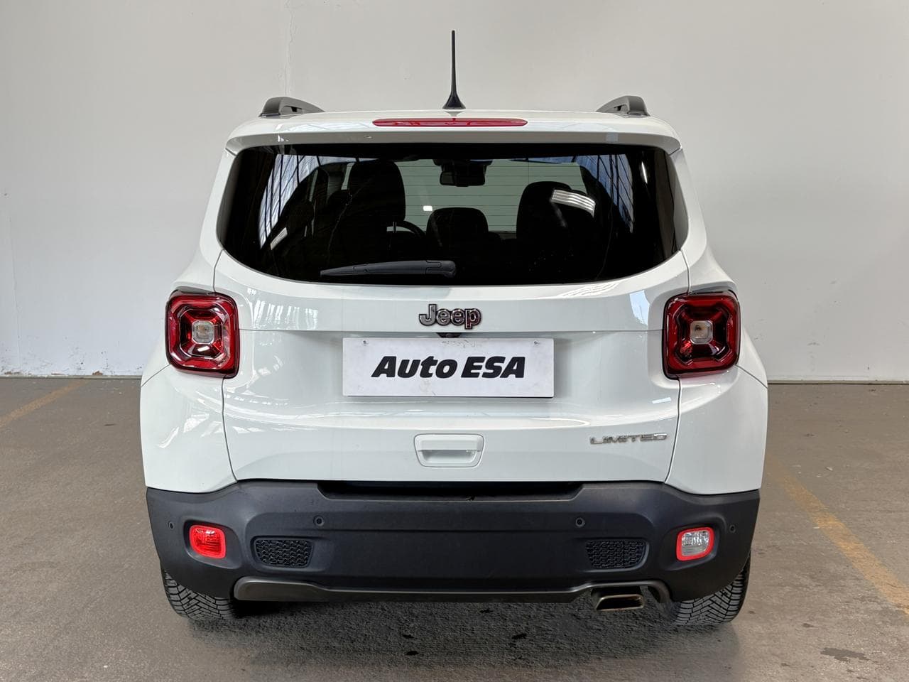 2018 Jeep RENEGADE - 5