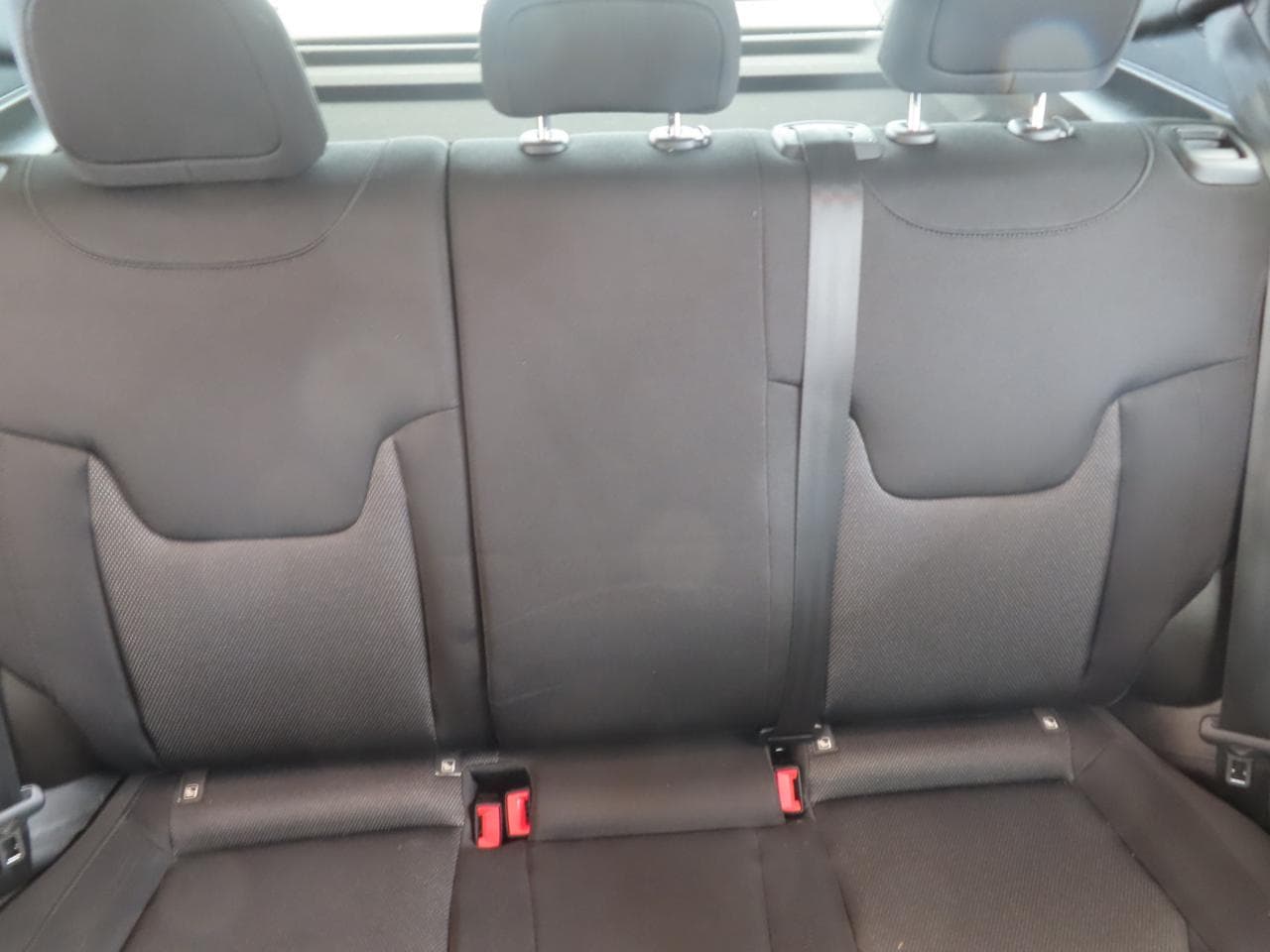 2019 Jeep RENEGADE - 14