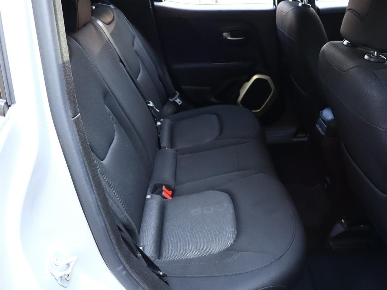 2014 Jeep RENEGADE - 11