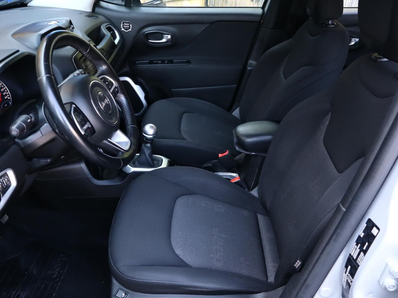 2014 Jeep RENEGADE - 14