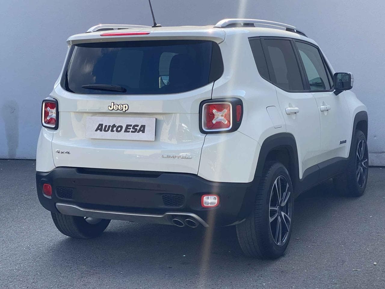 2016 Jeep RENEGADE - 6