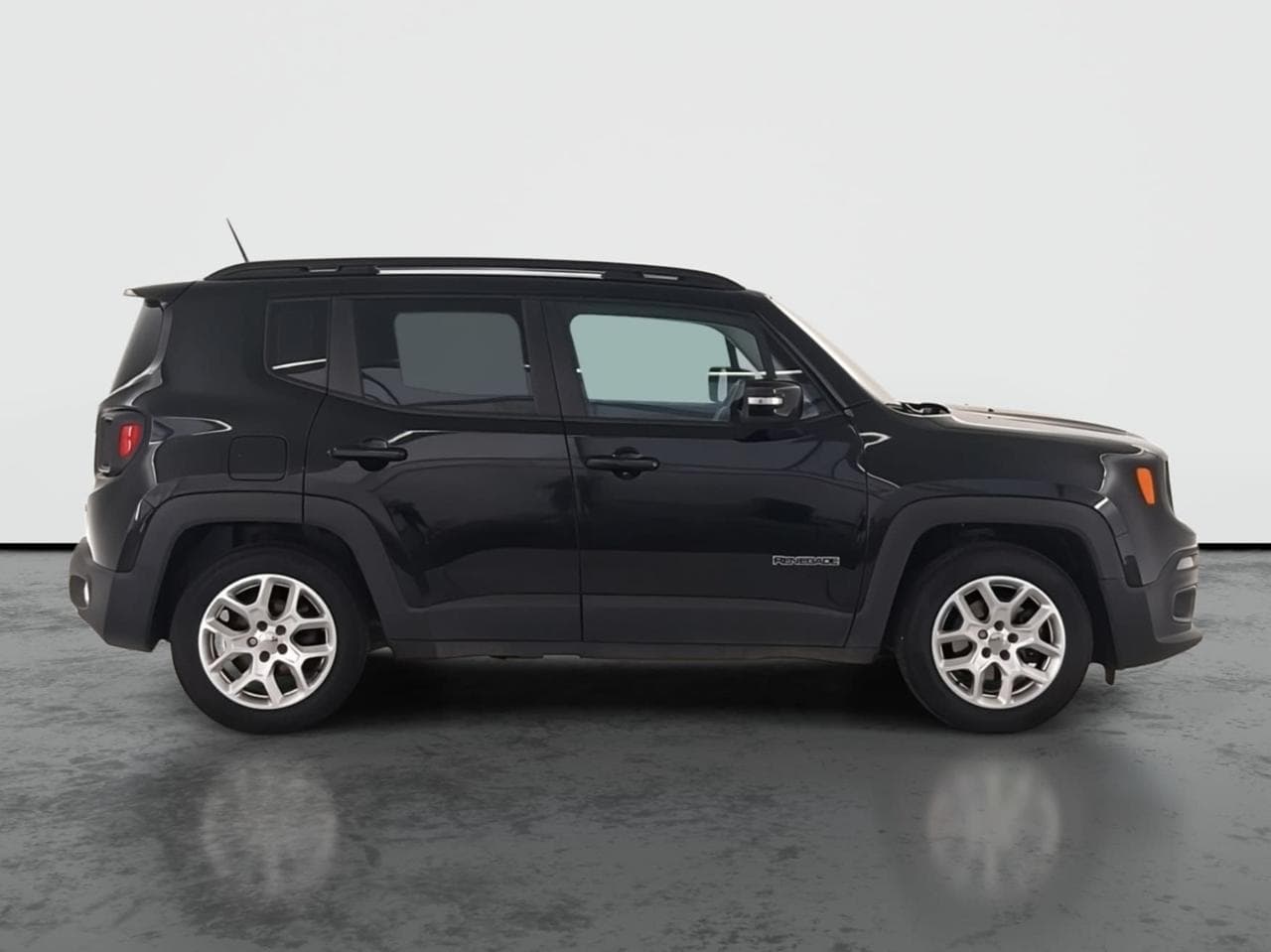 2015 Jeep RENEGADE - 8