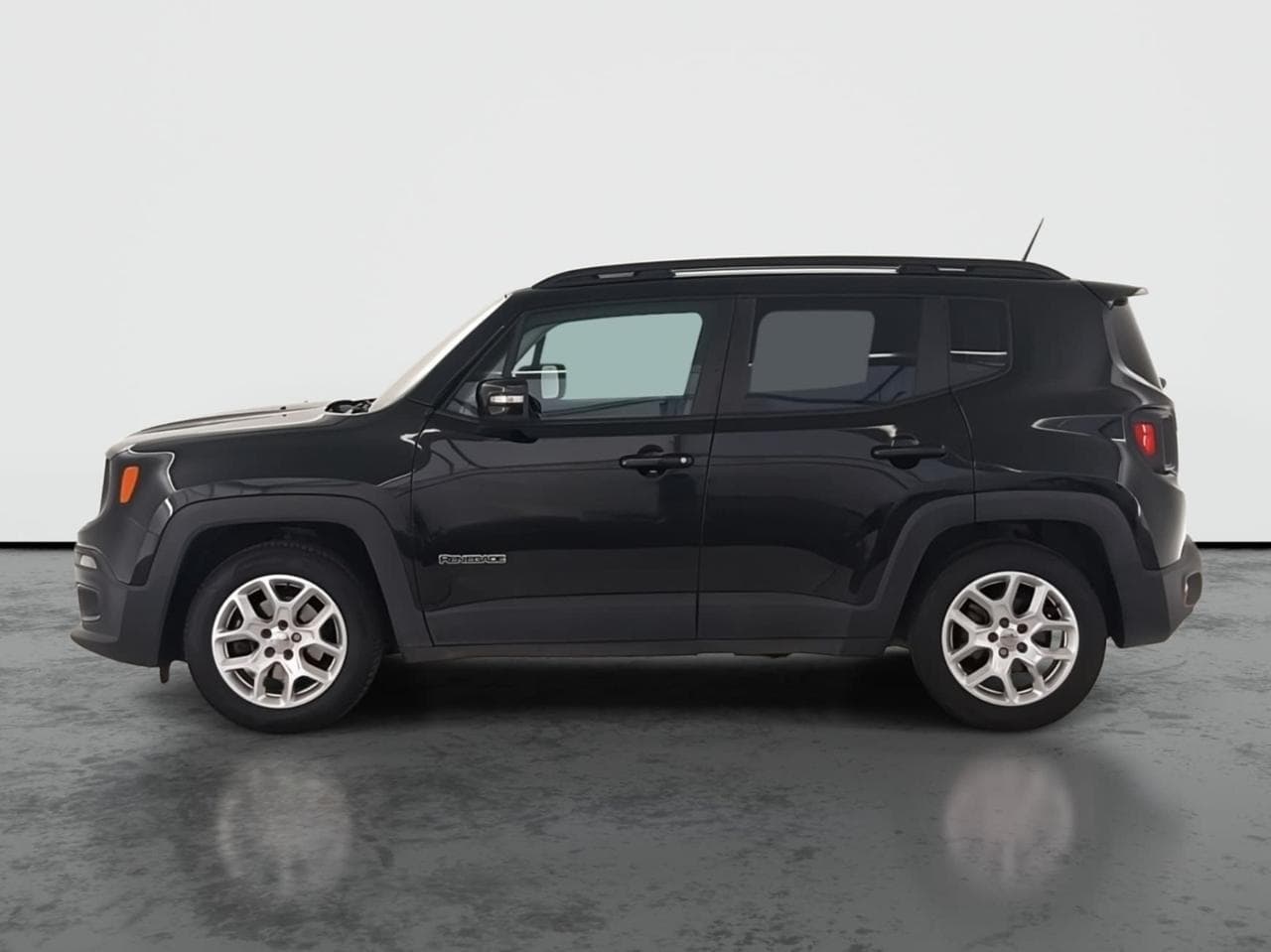 2015 Jeep RENEGADE - 4