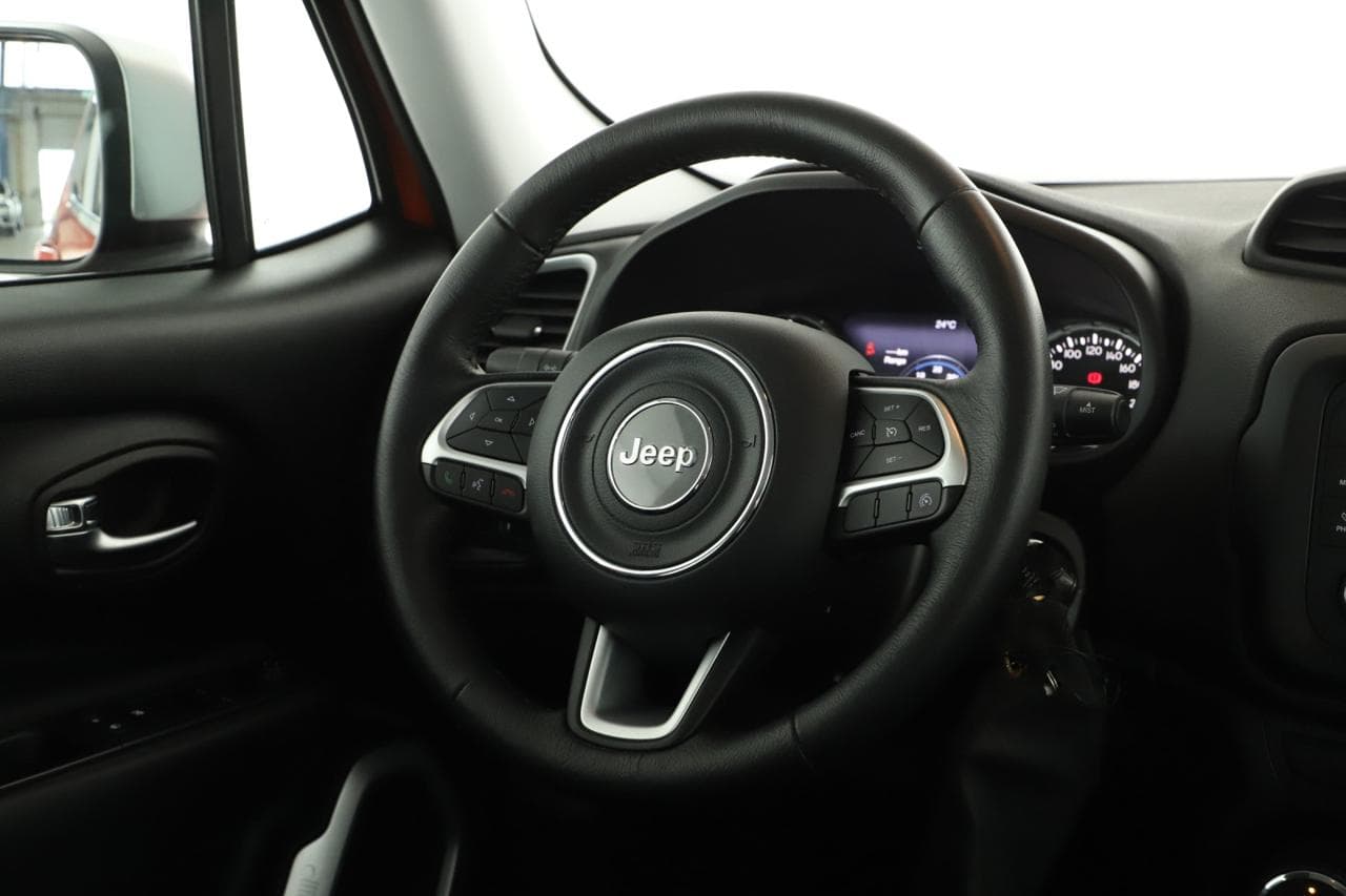 2015 Jeep RENEGADE - 14