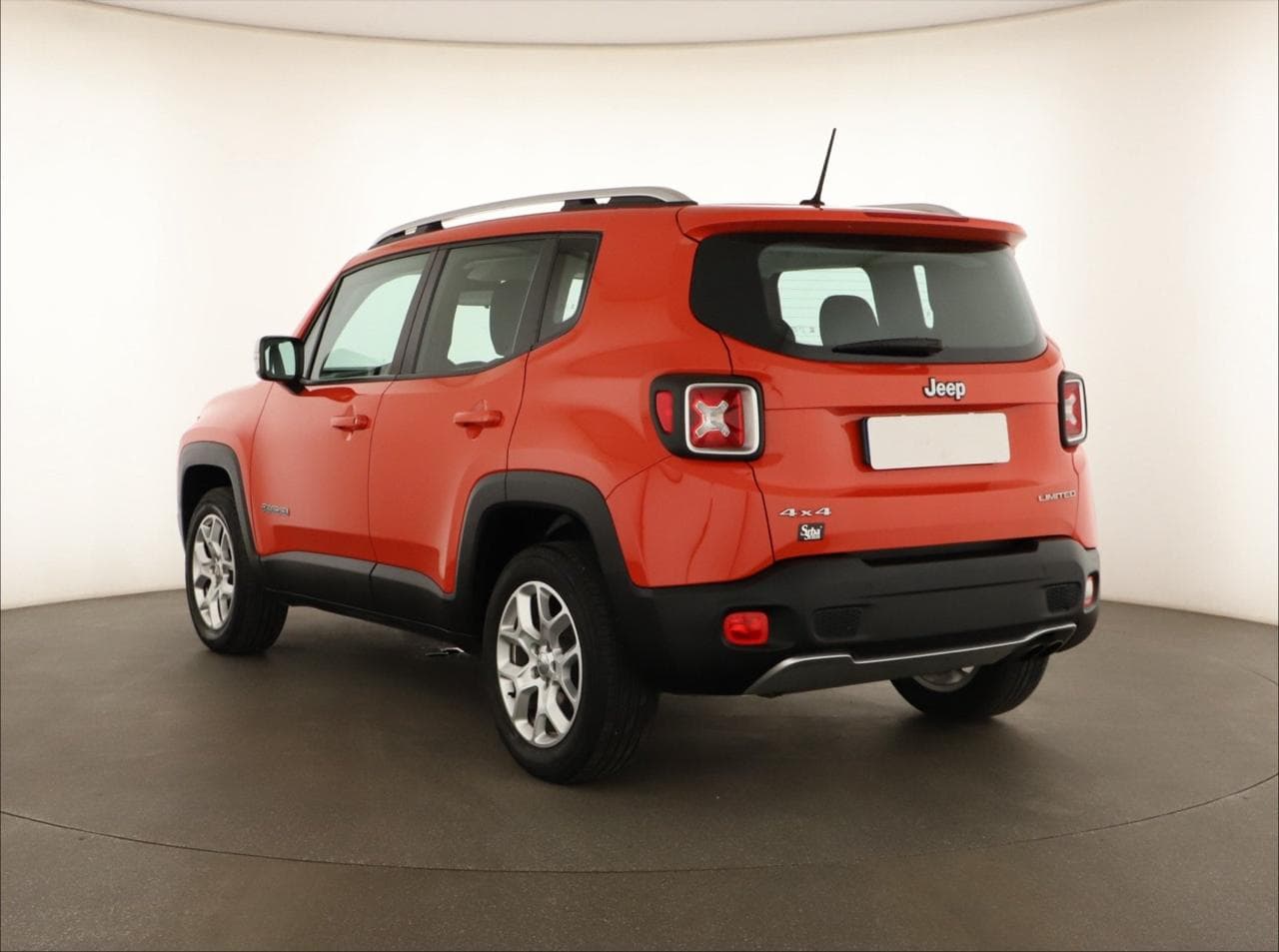 2015 Jeep RENEGADE - 5