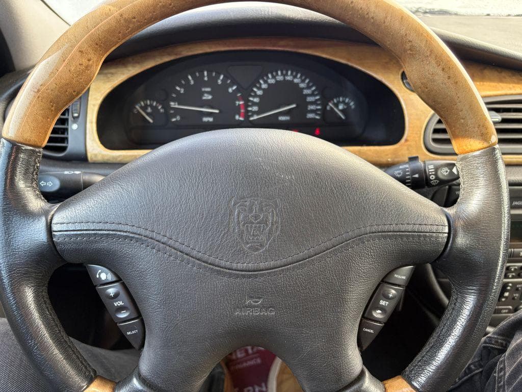 2001 Jaguar S-TYPE - 8
