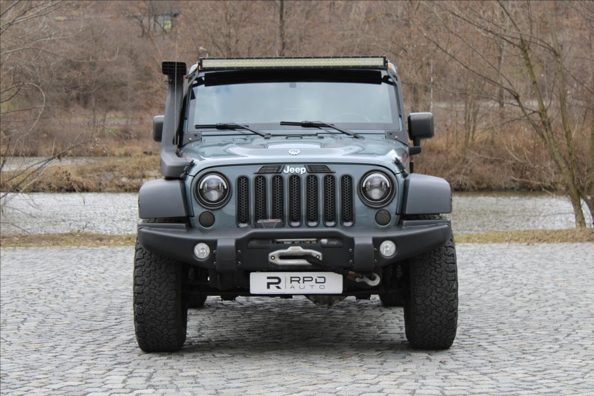 2013 Jeep Wrangler - 7