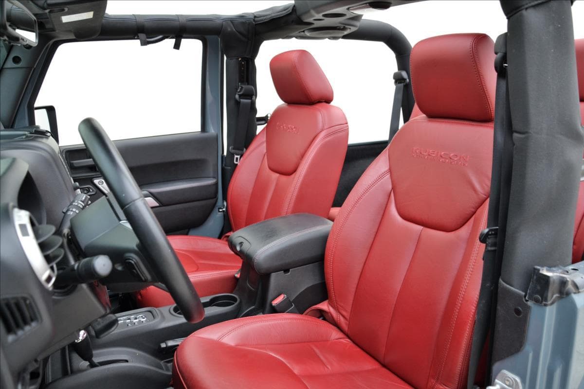 2013 Jeep Wrangler - 14