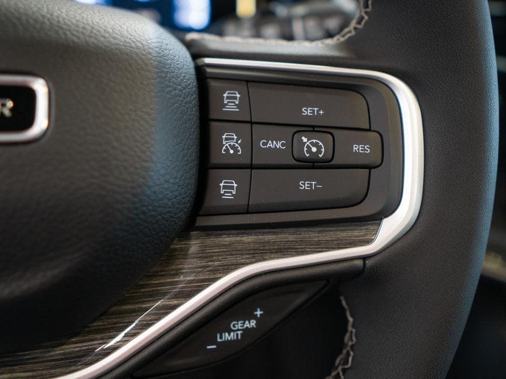 2023 Jeep OSTATNÍ - 20