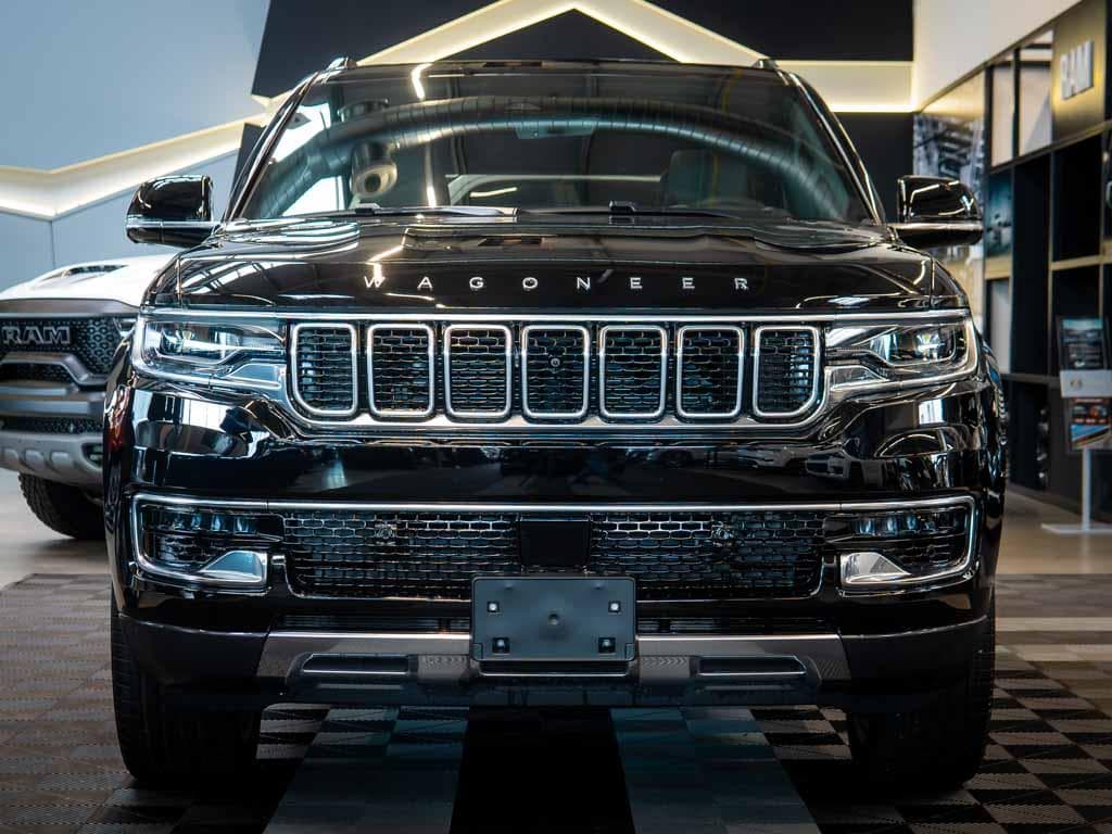 2023 Jeep OSTATNÍ - 11