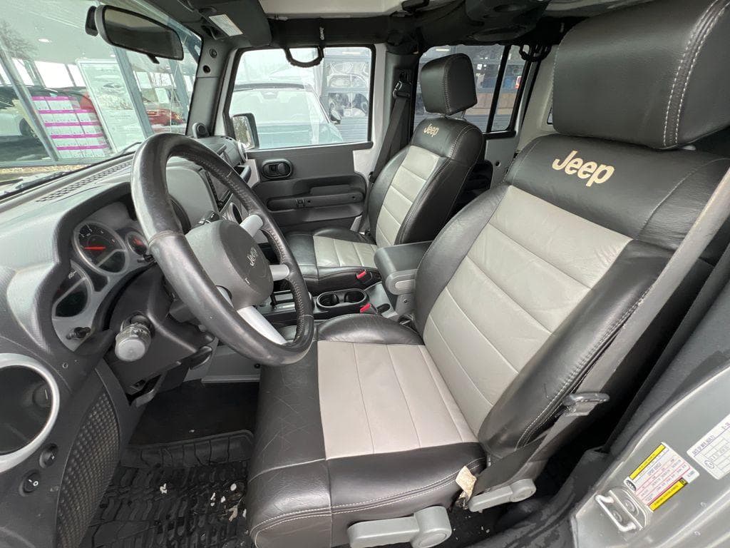 2010 Jeep Wrangler - 6