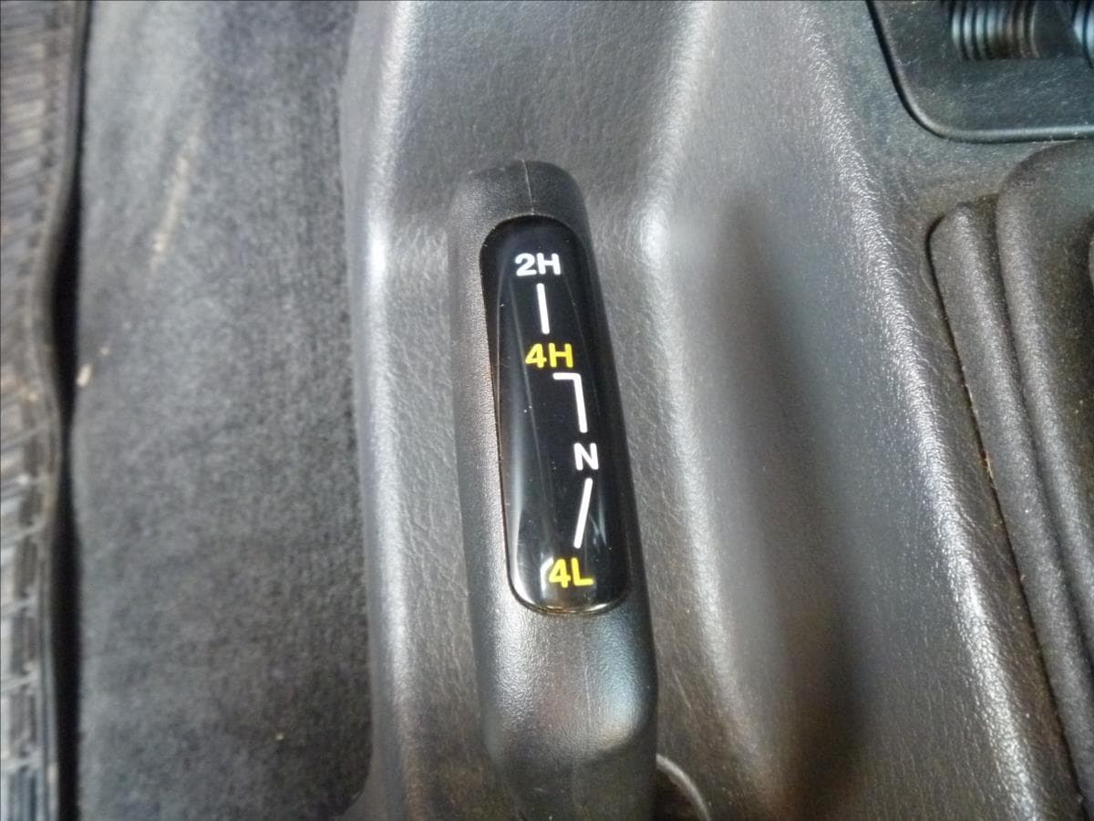 2003 Jeep Wrangler - 14