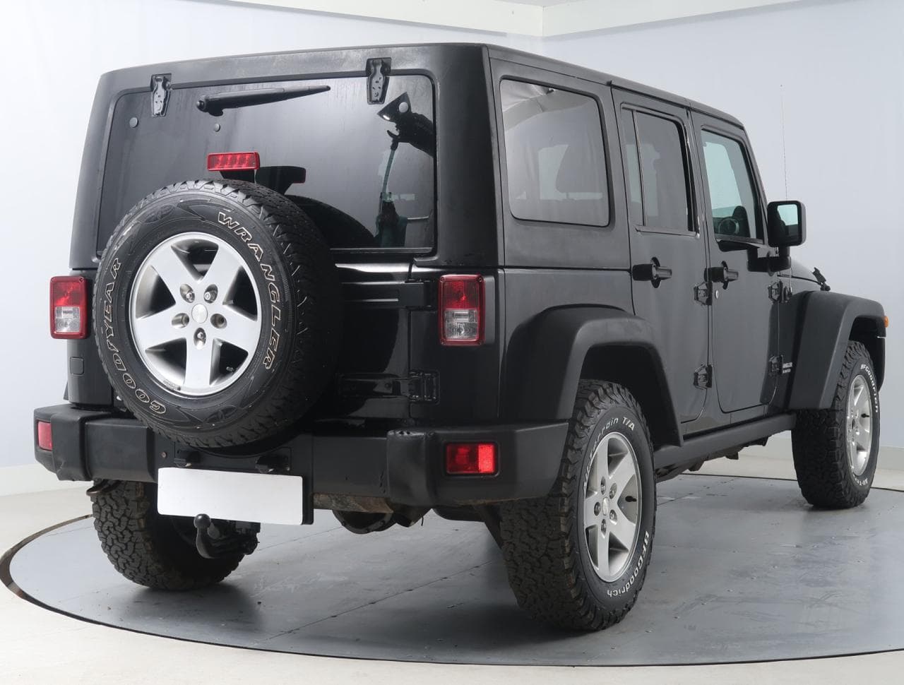 2011 Jeep Wrangler - 7