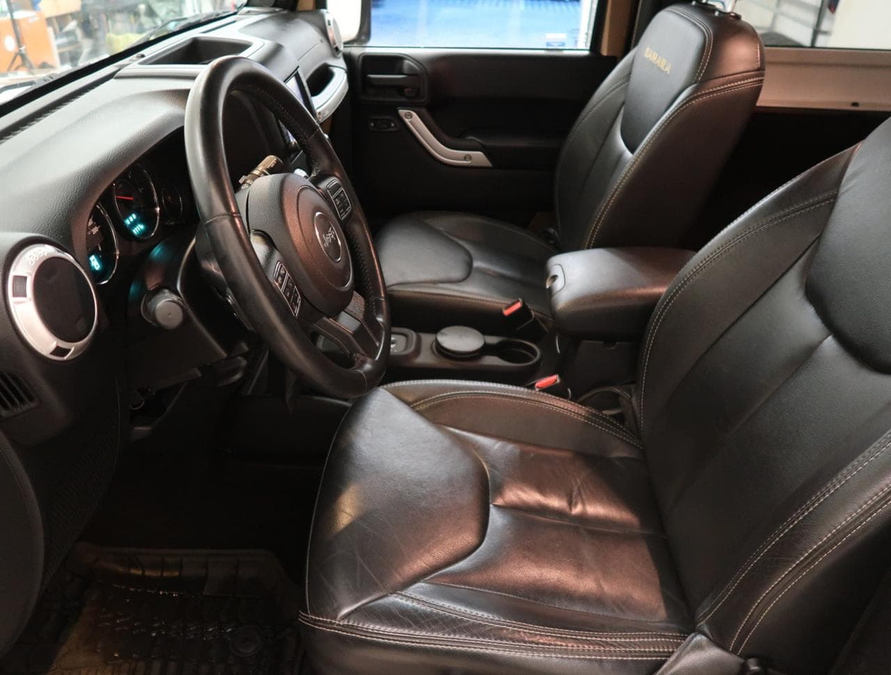 2016 Jeep Wrangler - 16