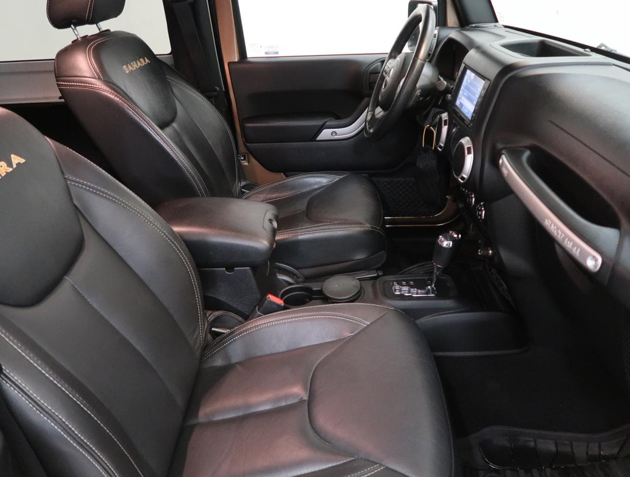 2016 Jeep Wrangler - 12