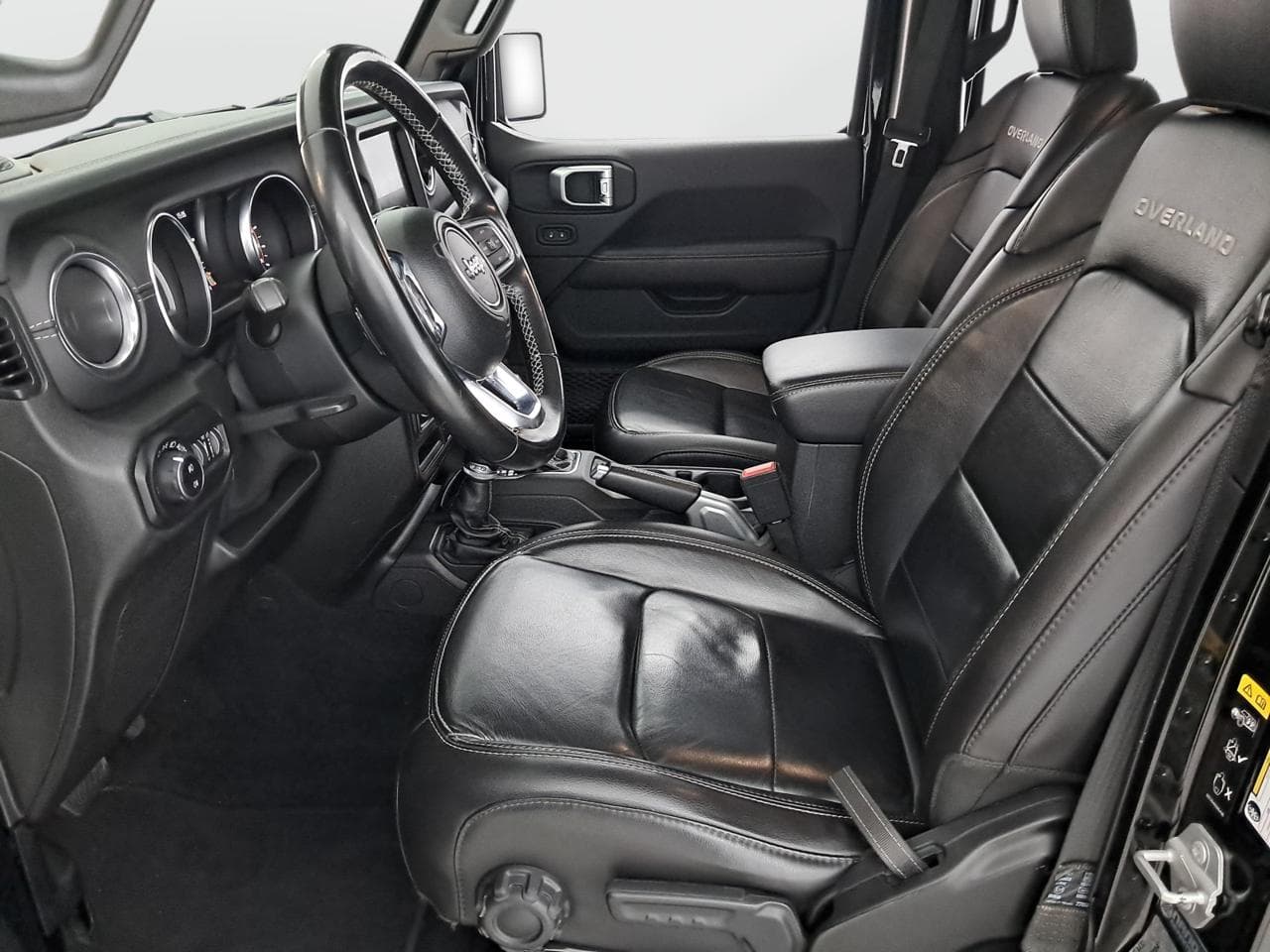 2020 Jeep WRANGLER - 28